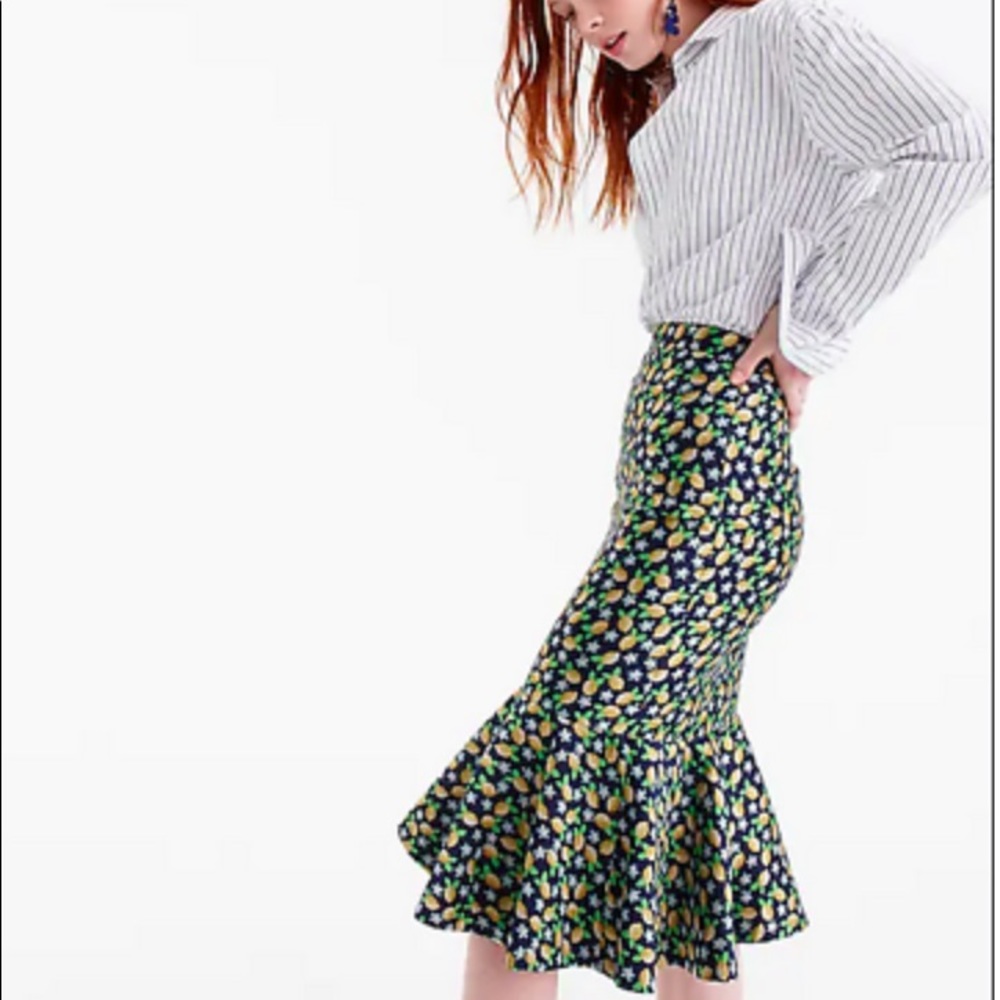 J Crew 365 Lemon Jacquard Trumpet Skirt